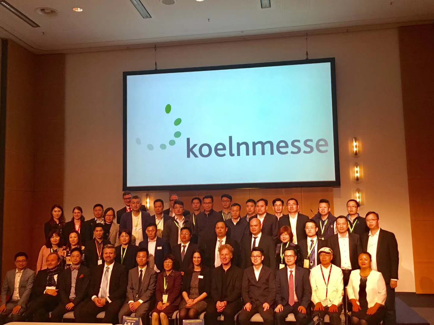 麻豆传媒国产成人电影